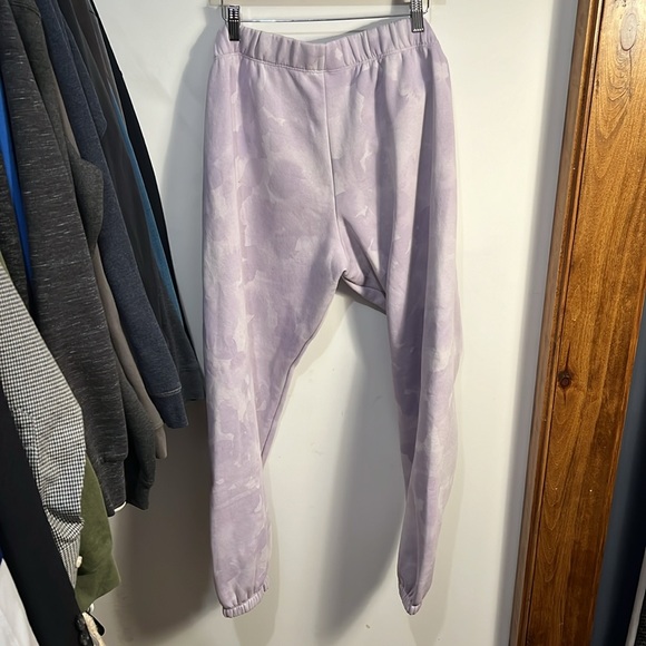 Lazy Pants purple tie dye light wash - Picture 5 of 5